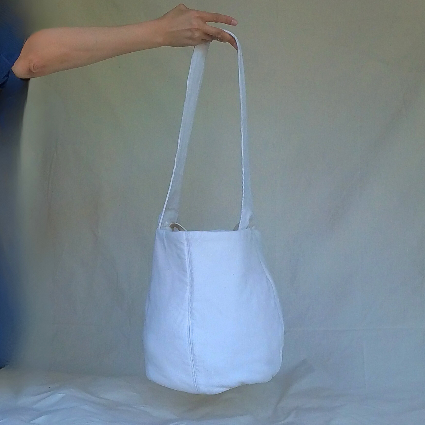 Ecru cord Egg bag