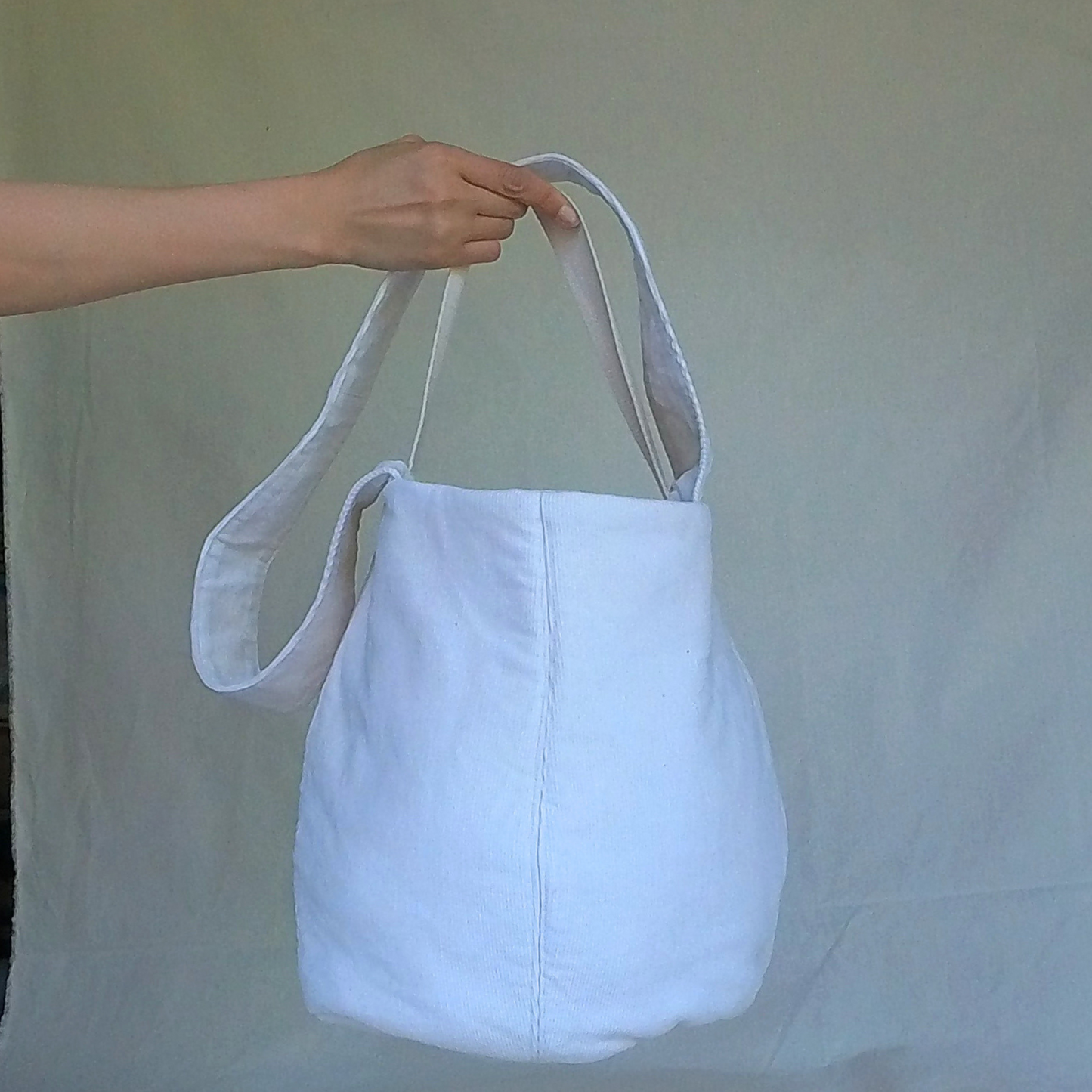 Ecru cord Egg bag