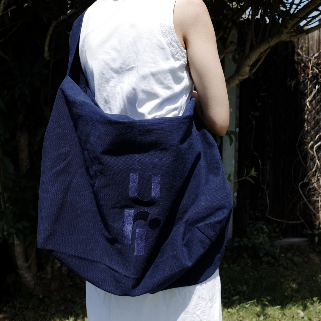 Uri. Oversized. Indigo. Tote bag.