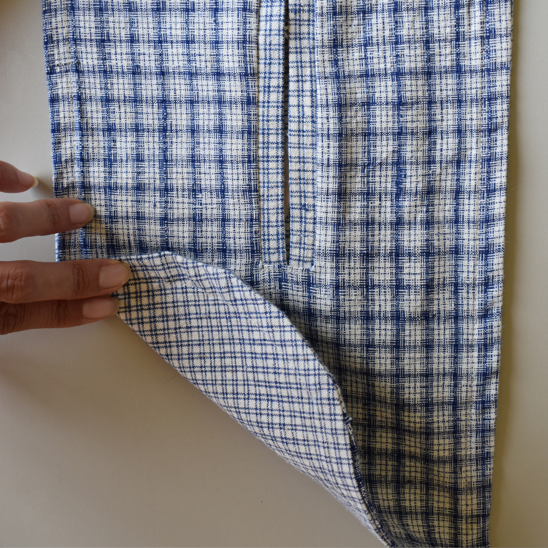 Makers Wrap. No.03. Small. Vintage Blue Handloom. Chinese Check.
