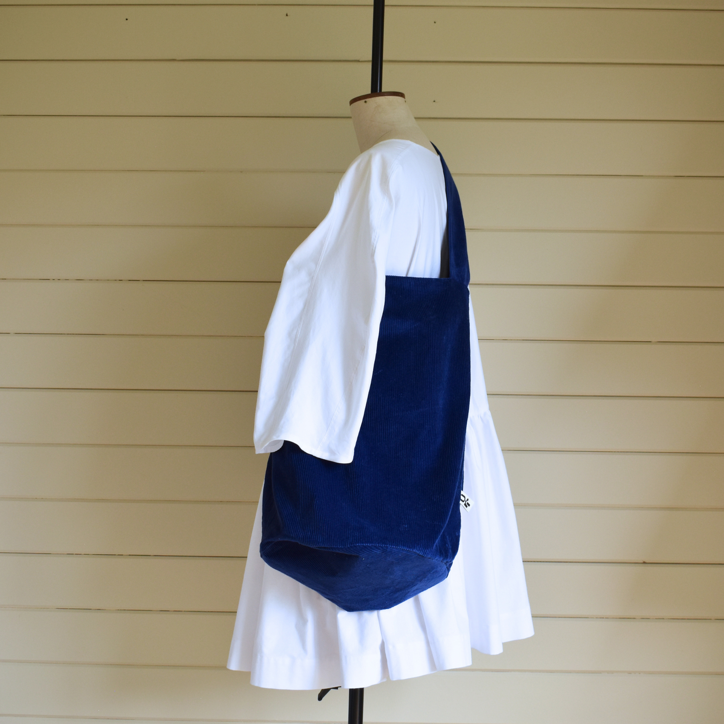 Blue cord big bag