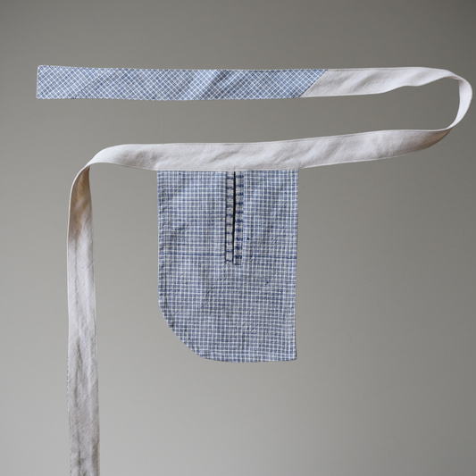 Makers Wrap. No.02. Small. Vintage Blue Handloom. Check.